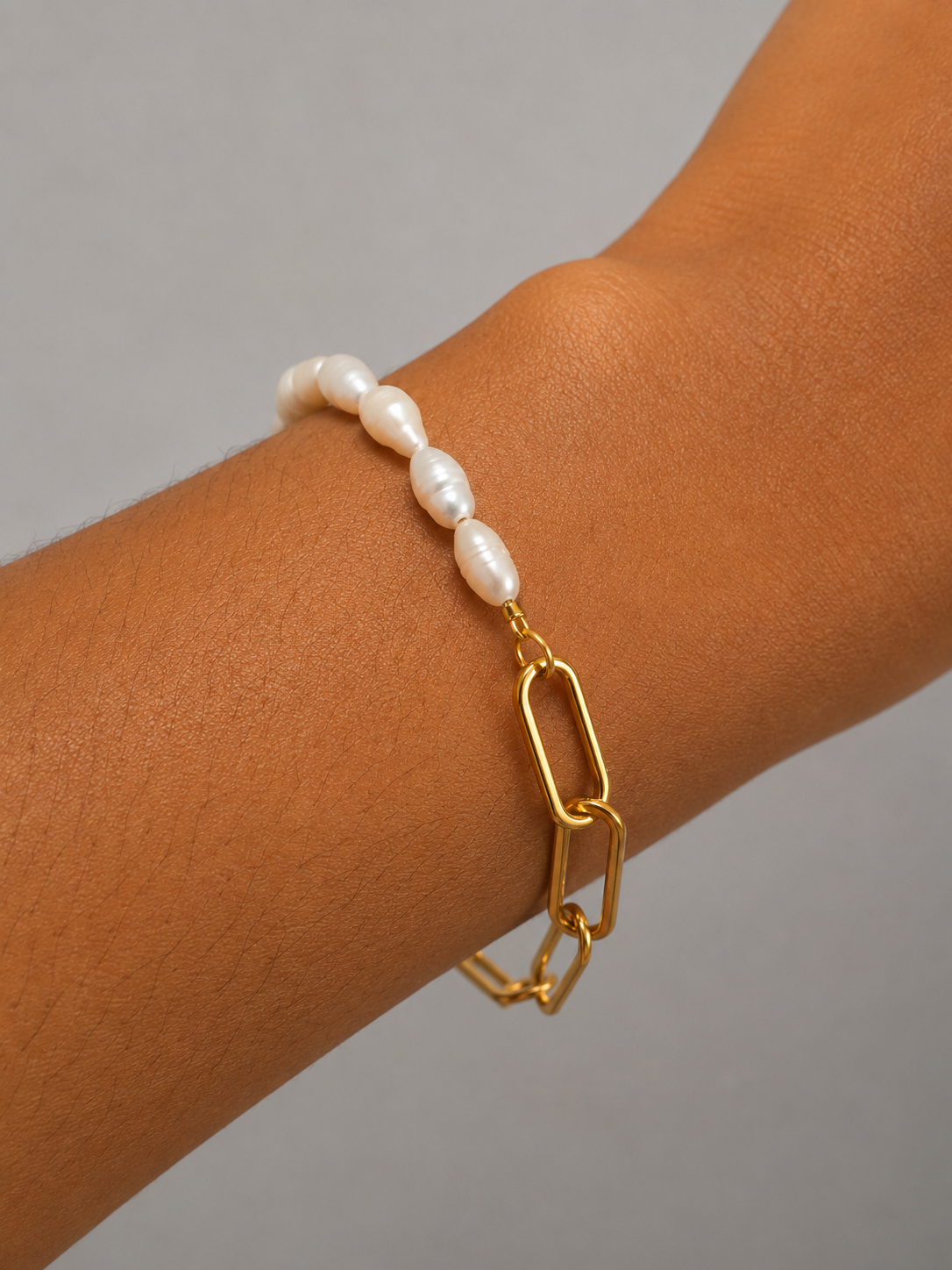 Vanna Pearl Bracelet