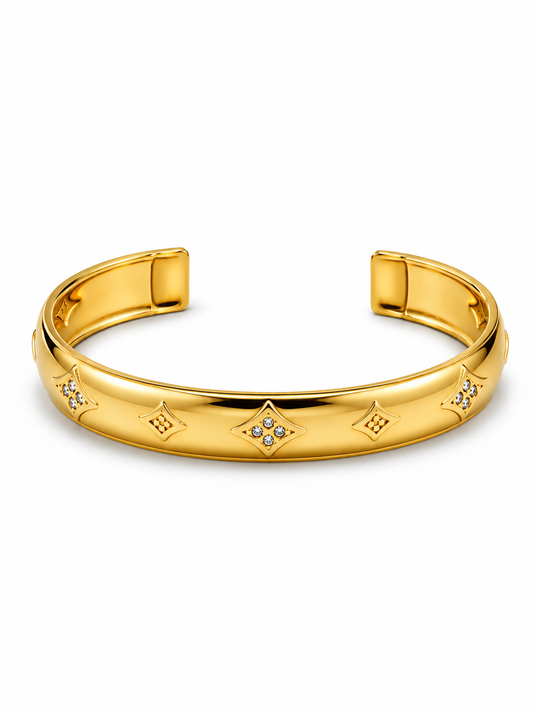 Mila Cuff