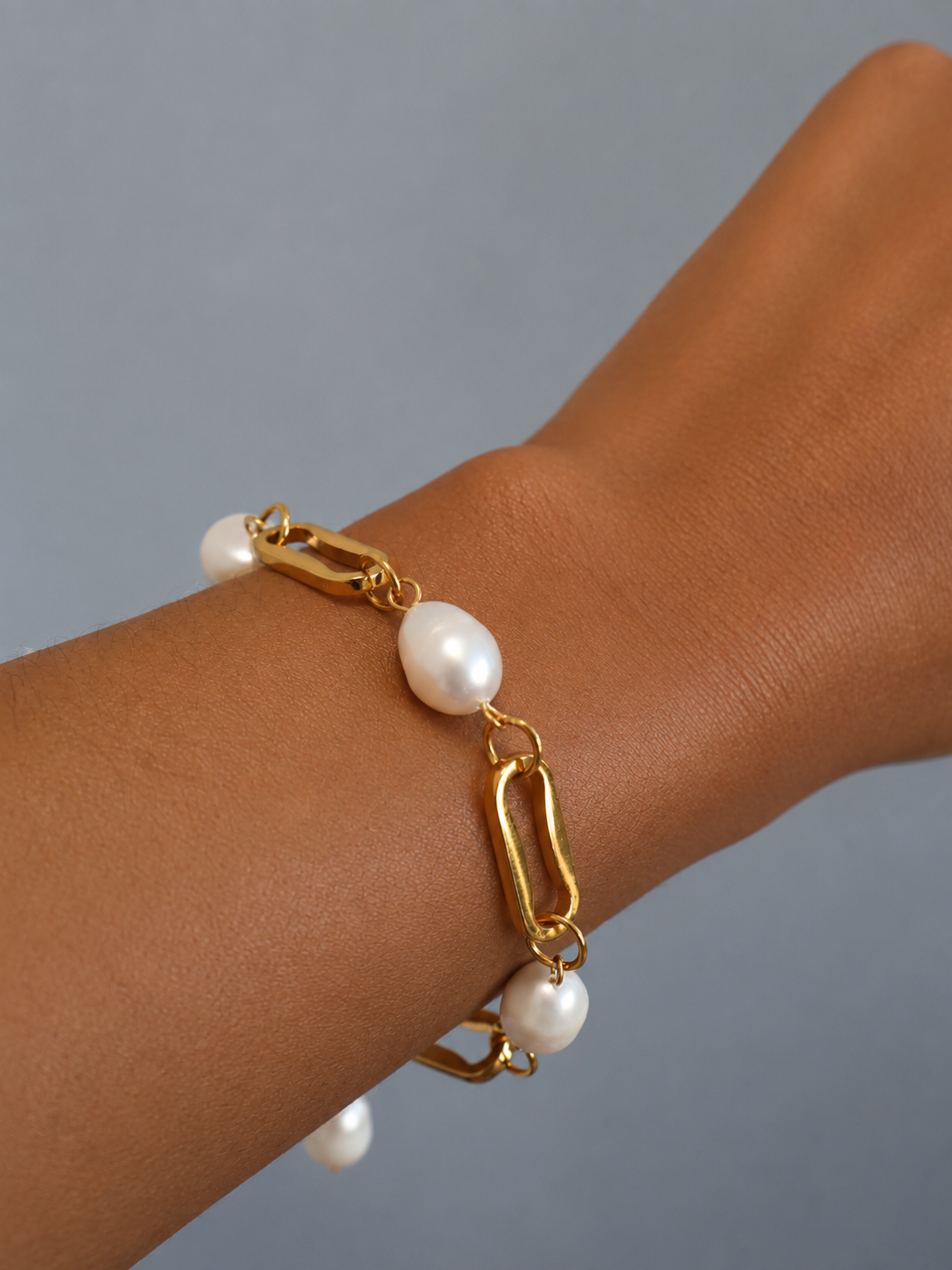 Mira Bracelet
