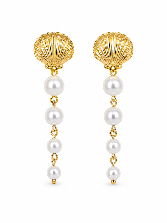 Nives Pearl Earrings