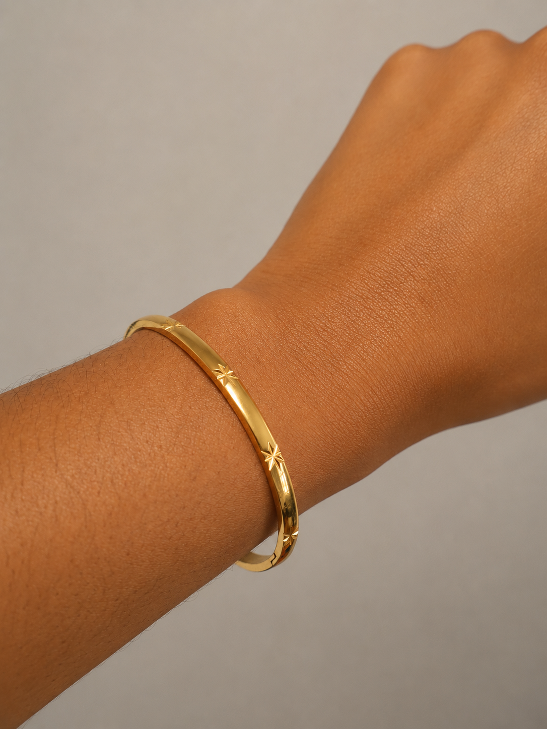 Stella Bangle Gold