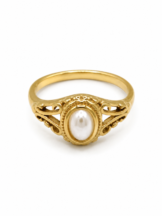 Varenna Gold Ring