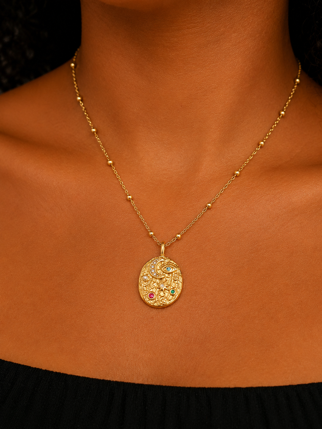 Vespera Gold Necklace